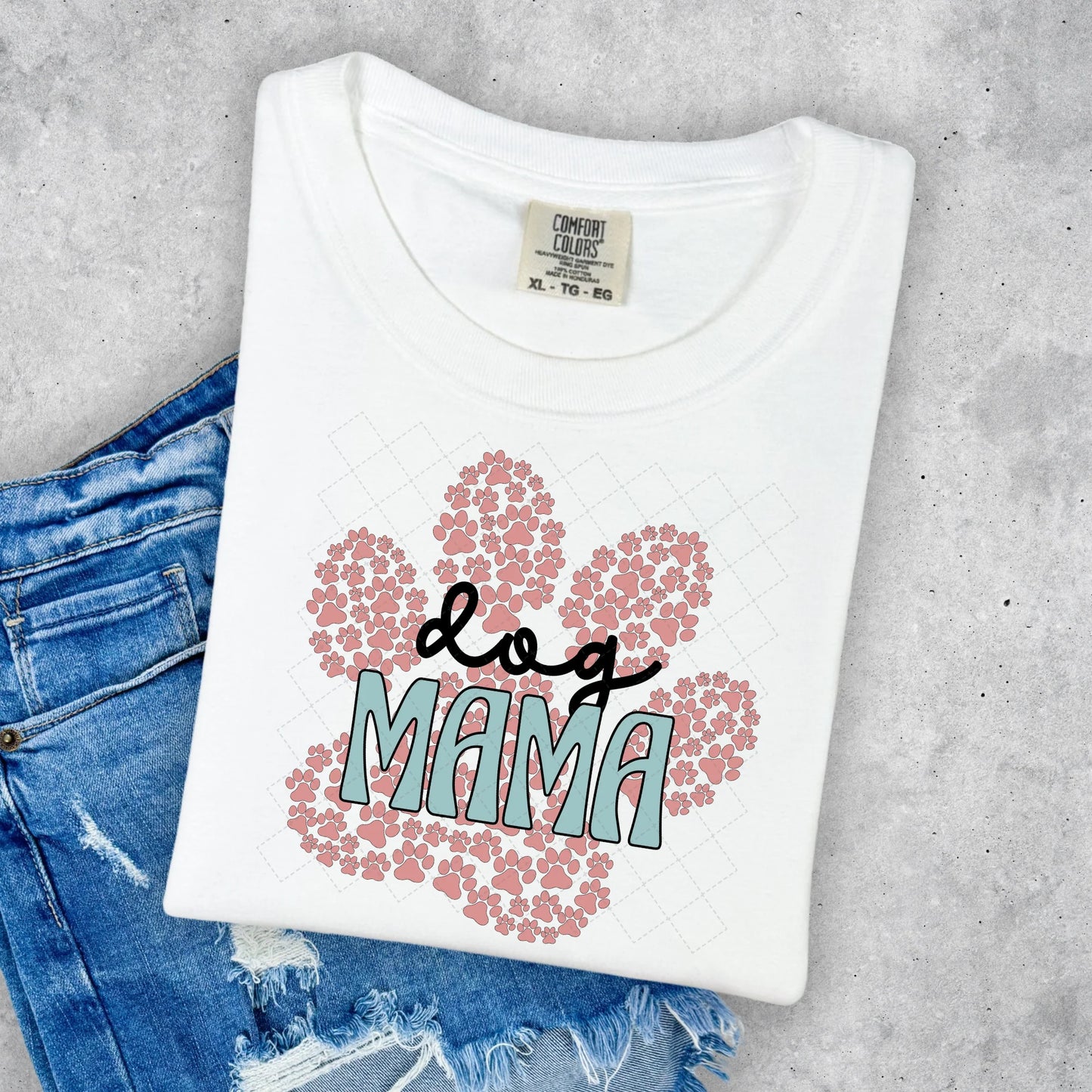 πΎ Dog Mama Tee β Paw Prints and Love!