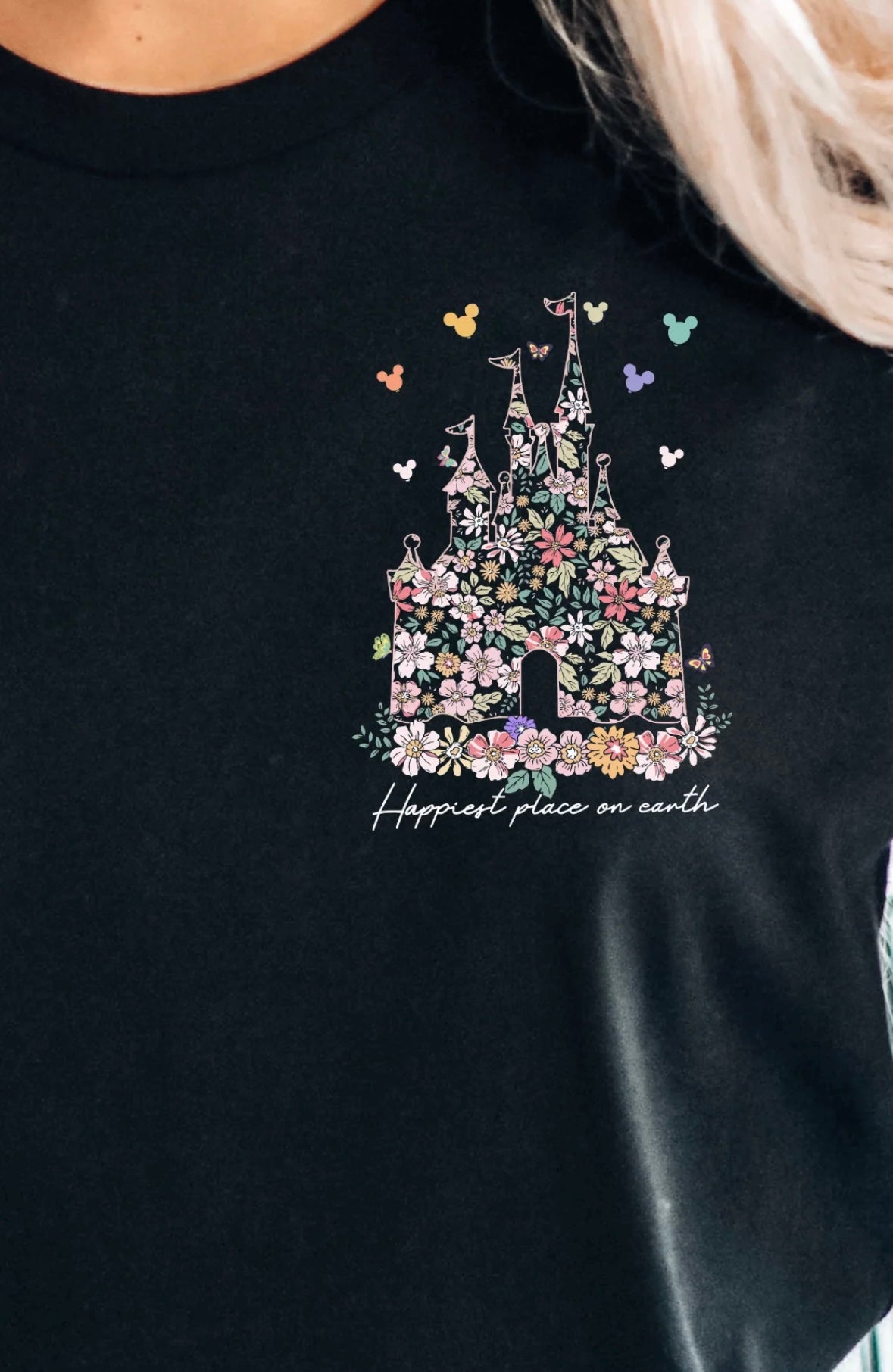 Happiest Place On Earth Floral Tee 🏰🌸