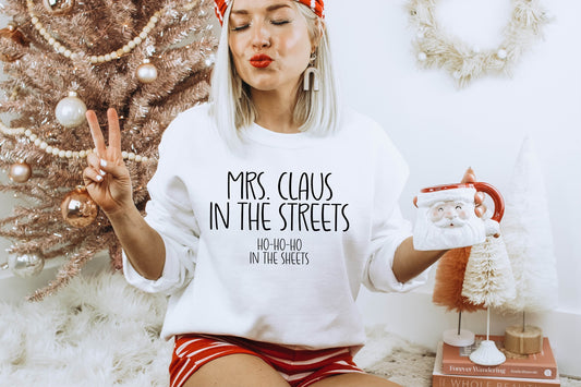 Mrs Claus in the streets Tee (Black)