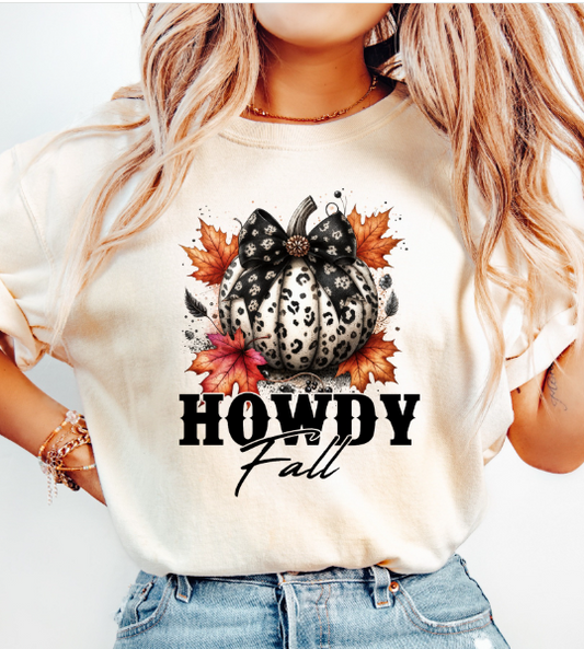 Howdy Fall Tee 🤠🍂