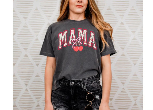 🌸 Mama Tee with Floral Print & Cherry – Sweet and Stylish!