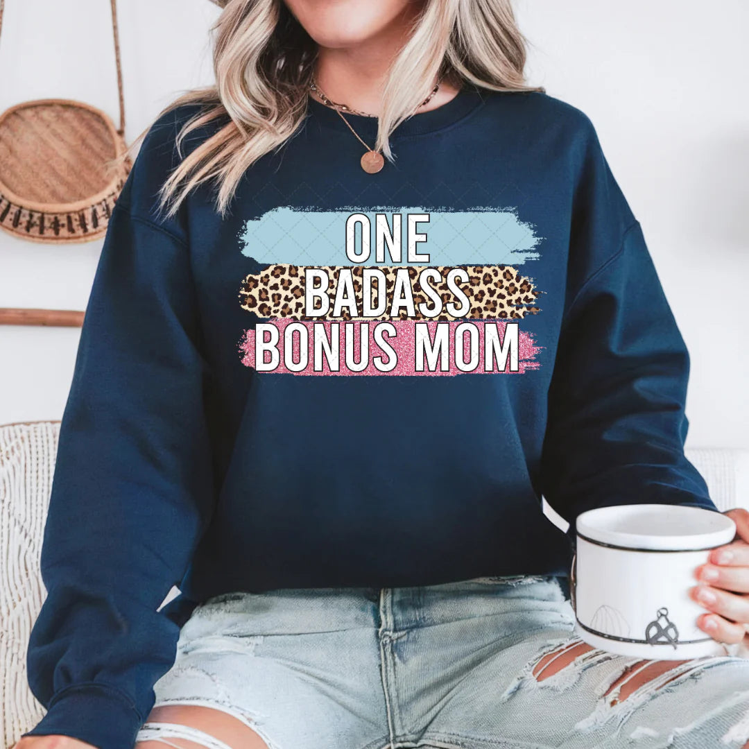 👑 One Badass Bonus Mom Tee – Because You’re One of a Kind!